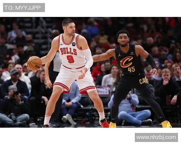 中央陆军与西班牙足球队激战正酣谁能在这场对决中笑到最后